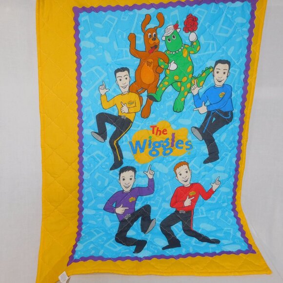VTG 2003 The Wiggles Original Cast Kid Toddler Comforter Bed Spread Wall Hanging - Picture 1 of 8